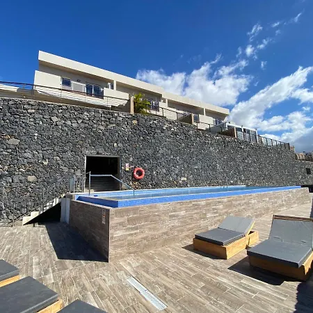 Luxury Maria Private Heated Pool Free Car Except Christmas アデヘ